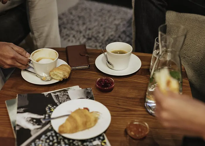 Отель Mercure Frankfurt Messe 4*