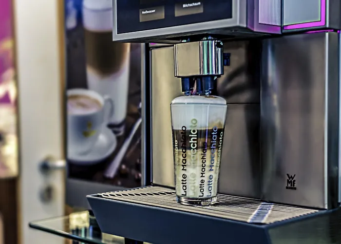 Отель Mercure Frankfurt Messe 4*