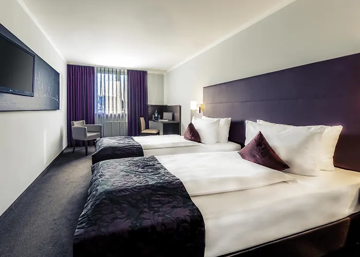 Отель Mercure Frankfurt Messe 4*